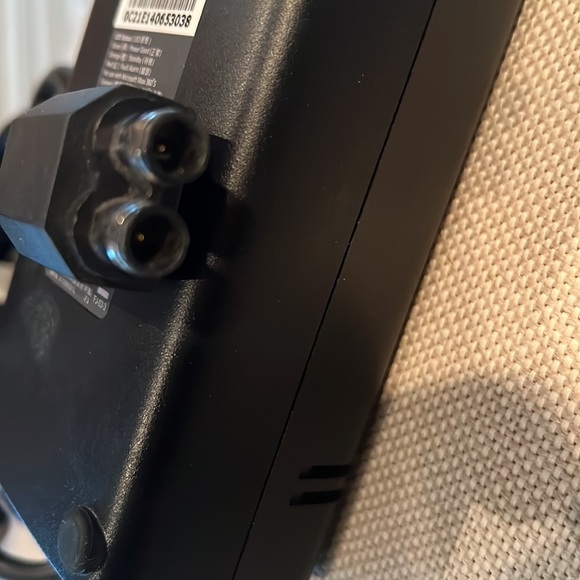 Xbox 360s Power Supply Unit - Picture 5 of 5